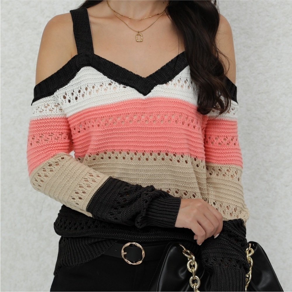 Women's Size Small Striped Cold Shoulder Sweater Loose Knit Beige Black Peach